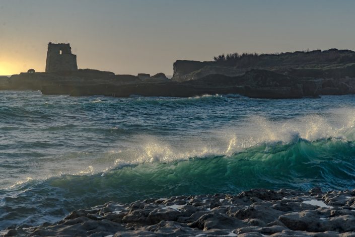 Alba a Roca vecchia. Costa adriatica del Salento.