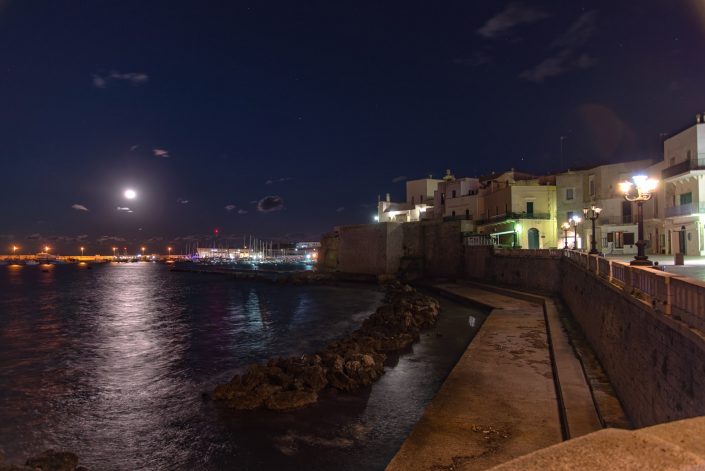 Luna otrantina. Otranto.